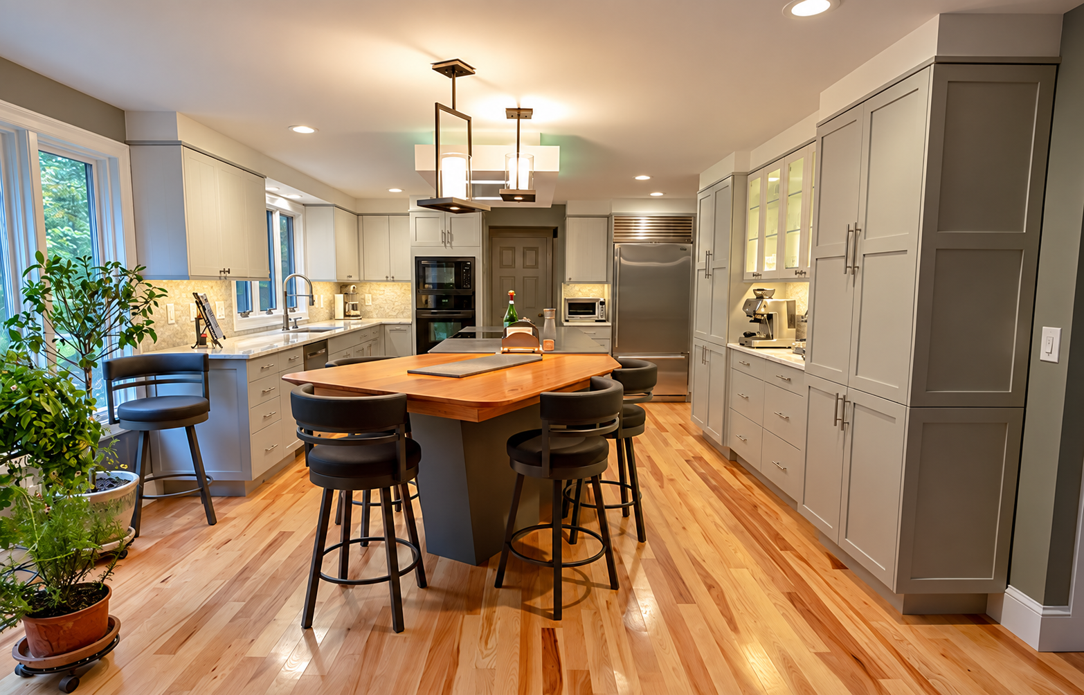 Ludlow | Modern